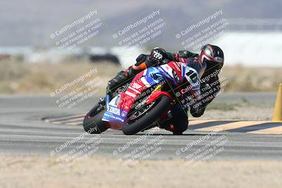 media/Oct-02-2025-Racers Edge (Thu) [[2c91cb6ab3]]/2-A Group/Session 3-Turn 4 Part 2 (1145am)/